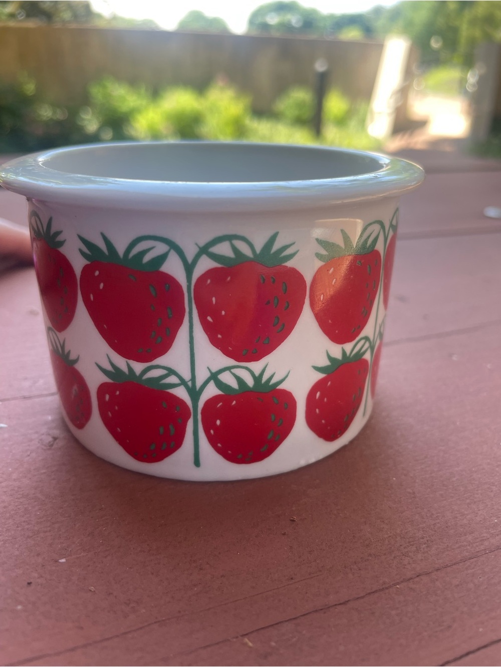 Vintage Arabia jam pot - Bright Red Strawberry Print - Picture 6 of 11